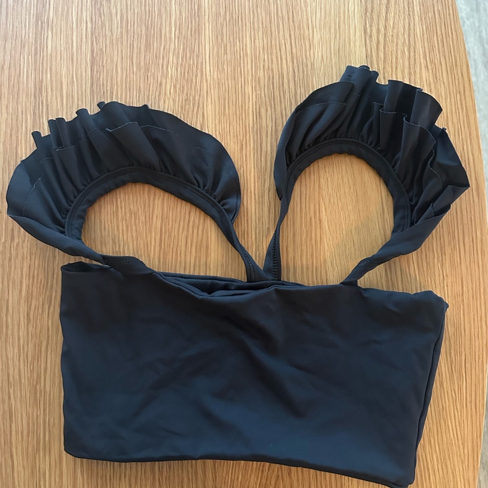 Port de bras Black Ruffled Strap Sports Bra Top XS